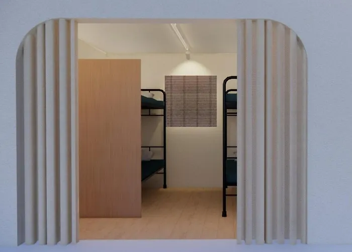 Zen Hostal *